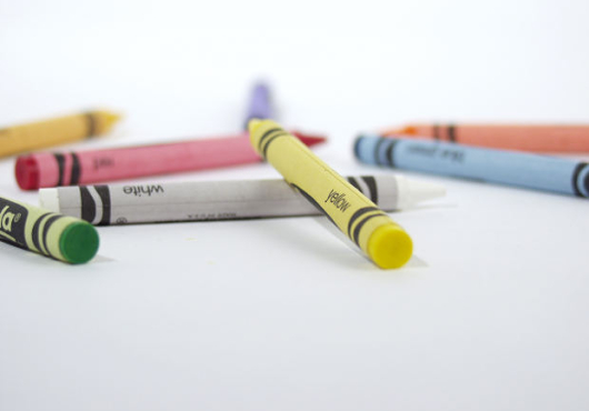 Color compounds for the production of crayons from GRAFE