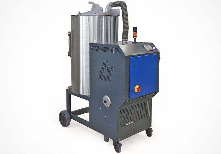 Labotek Polska brings new dryers for the plastics industry