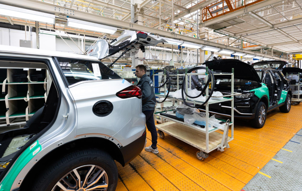 Despite production failures, the Czech car industry is increasing year-on-year production