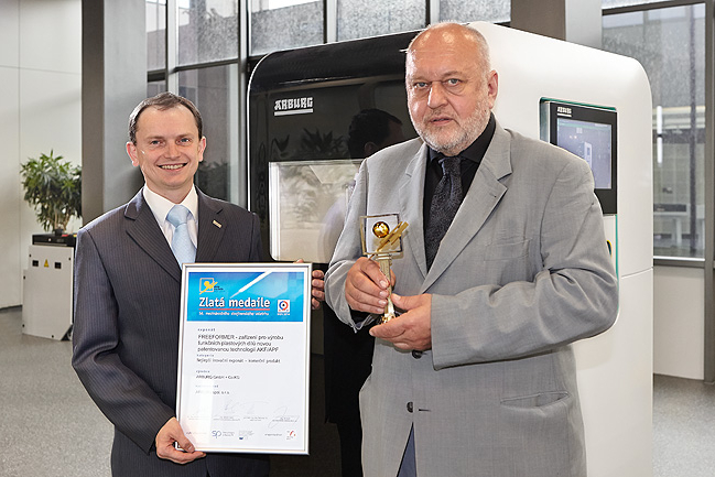 FREEFORMER od ARBURG-u byl oceněn Zlatou medailí v kategorii „nejlepší inovativní exponát“