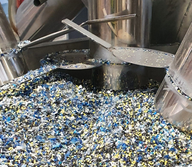 K.D. Feddersen distribuuje recyklované plastické hmoty spolenosti Aurora Kunststoffe GmbH