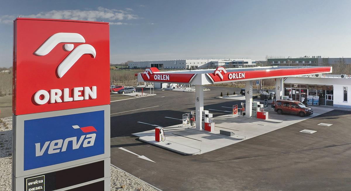 ORLEN - gas stations, fuel, distribution of plastics