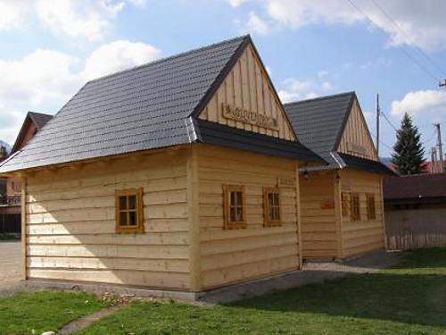 Plastová šindľová krytina