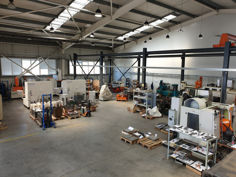 Technologist - production of molds for injection molding machines