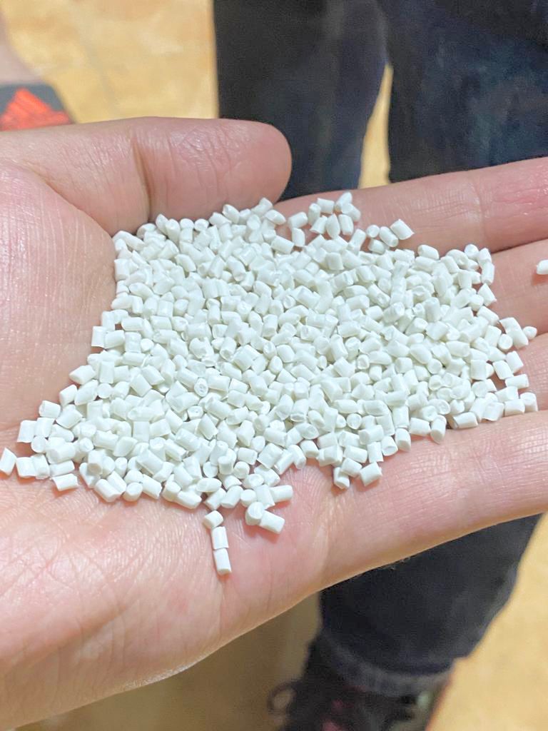 PP regranulate Black or White