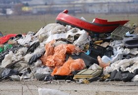 Choose the optimal option for the fulfilment of the objectives of the directive on waste recycling?