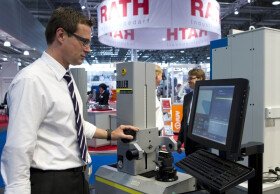 VIENNA-TEC 2012 - Fireworks and innovation of industrial technologies in neighboring Vienna