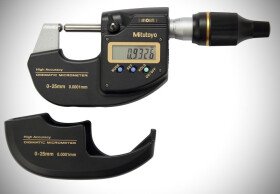 KUBOUŠEK Ltd. - Equipment Division presents Digmatic micrometer Mitutoyo MDH-25M