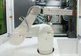 Stäubli is a robotic solutions for plastics processors