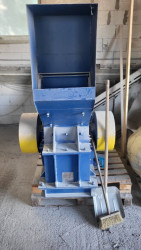 Sell: Hammer mill