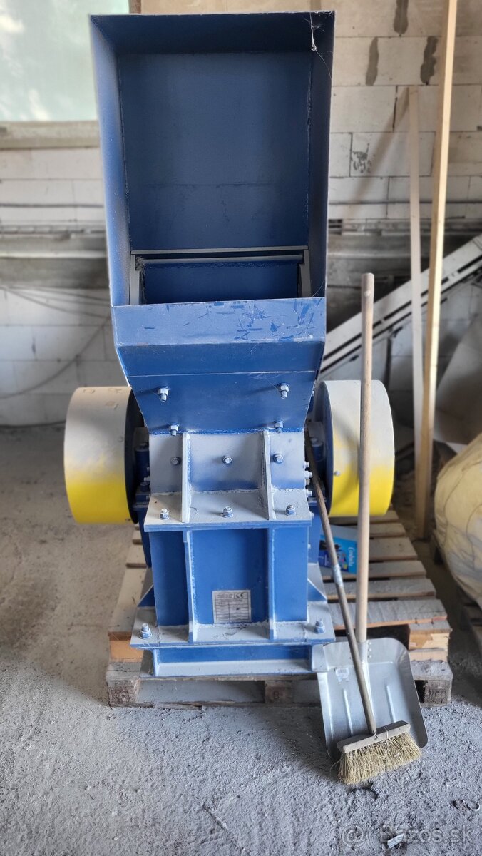 Sell: Hammer mill