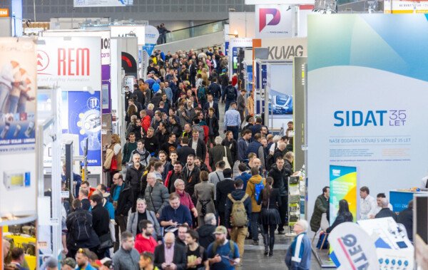 The AMPER 2025 trade fair highlighted the importance of the electrical engineering industry