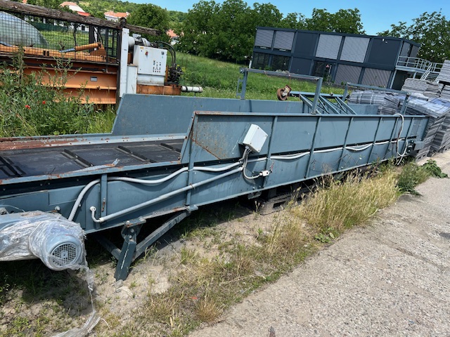 Conveyor belt