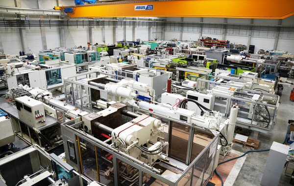 PIMM – a brand of Dopak, is a center for used plastics processing machinery in the heart of Europe